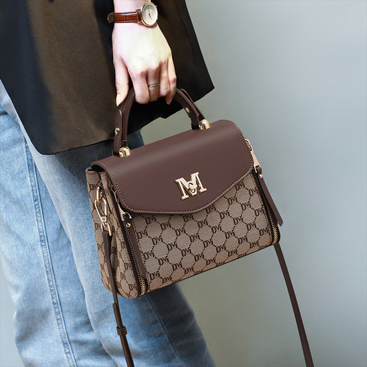 Trendy Crossbody Bag with Premium Design – Chic & Stylish Carry globalswanky 1