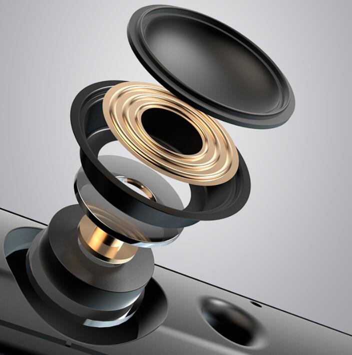 Wireless Bluetooth Speaker – Portable Card‑Insertion Design
global-swanky 2