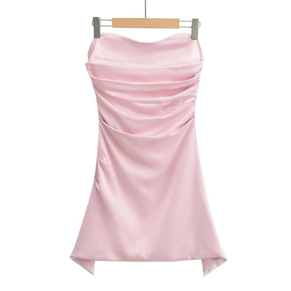 A belted fishbone off-the-shoulder dress
