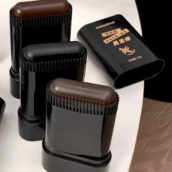 A disposable hair dye hair stick can cover white hair