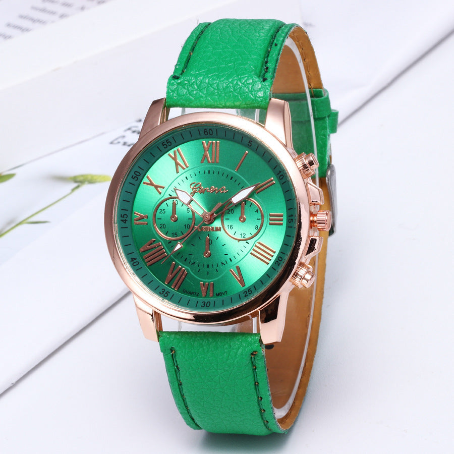 A fake three-eye double-layer leather strap ladies' watch