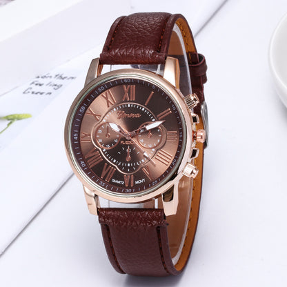 A fake three-eye double-layer leather strap ladies' watch