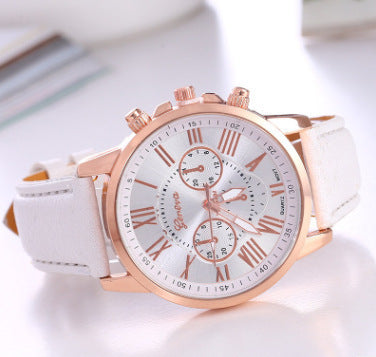 A fake three-eye double-layer leather strap ladies' watch