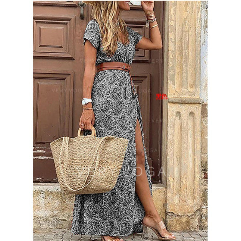 A fashionable Bohemian-style V-neck floral dress
