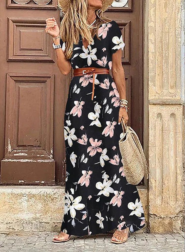 A fashionable Bohemian-style V-neck floral dress