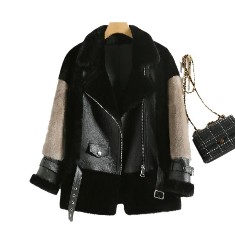 A fur-and-cloth integrated waterfowl fur coat