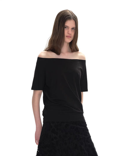 A high-end, loose and slimming T-shirt