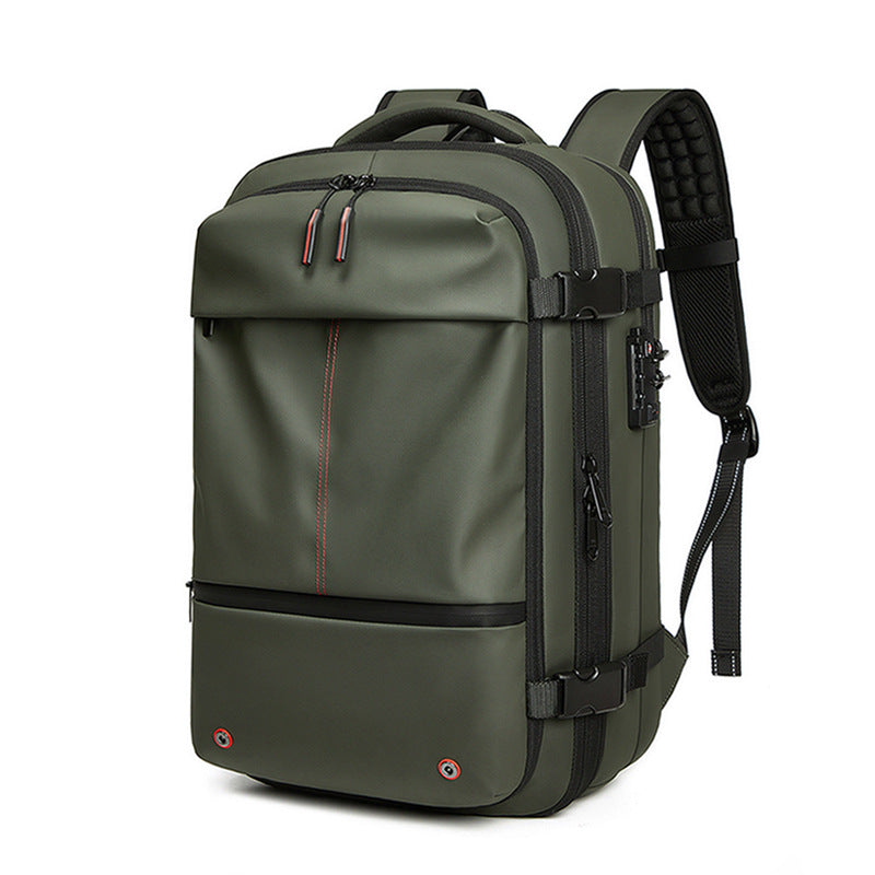 A high-end travel bag for men