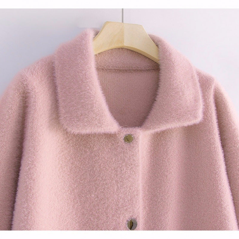 A knitted cardigan imitating mink wool for middle-aged and elderly people