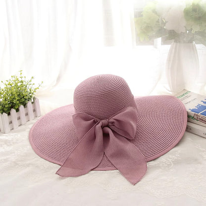 A large-brim sun hat for women's summer sun protection