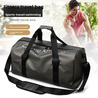 A large-capacity hand-held travel bag with a pull handle