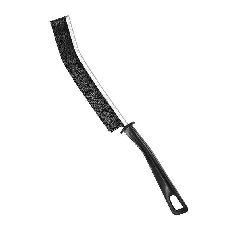 A powerful cleaning tool for long crevices