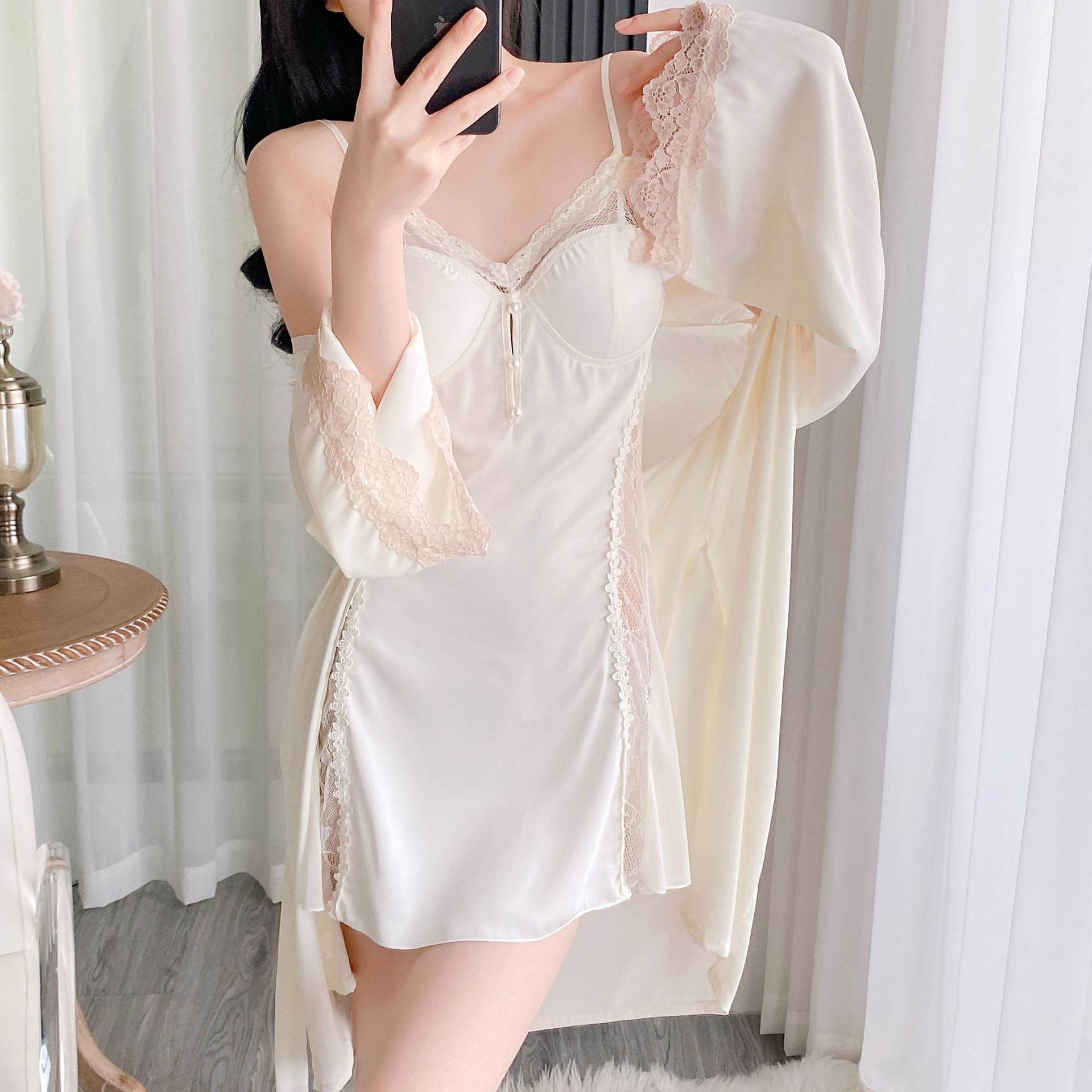 A pure and sensual, sexy and cute nightgown set