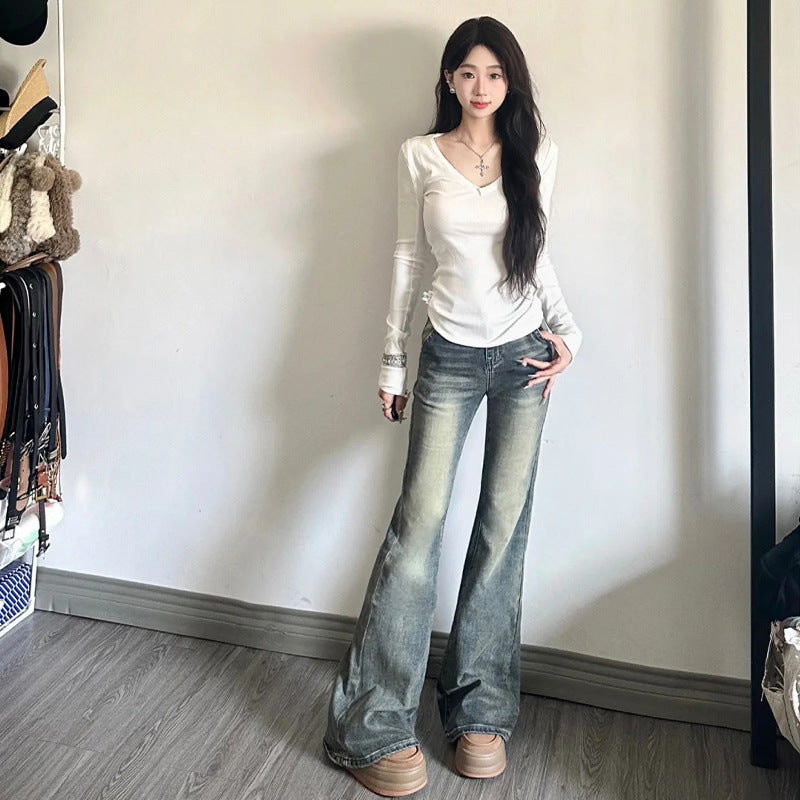 A simple straight-shoulder V-neck base layer top