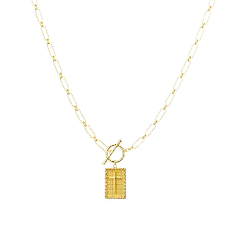 A simple women's stainless steel 14K necklace jewelry