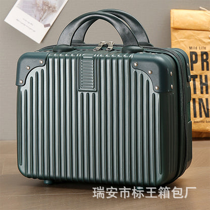 A small lightweight travel bag for women
