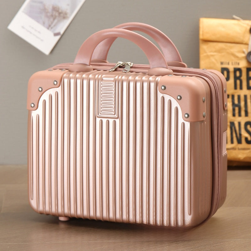 A small lightweight travel bag for women