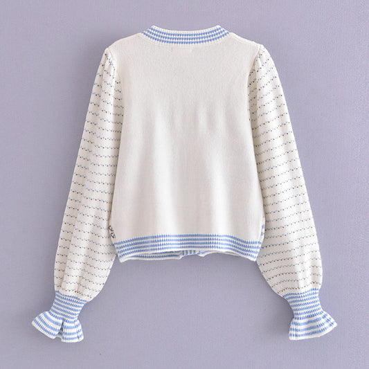 A wavy sweater cardigan