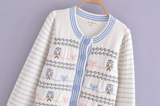 A wavy sweater cardigan