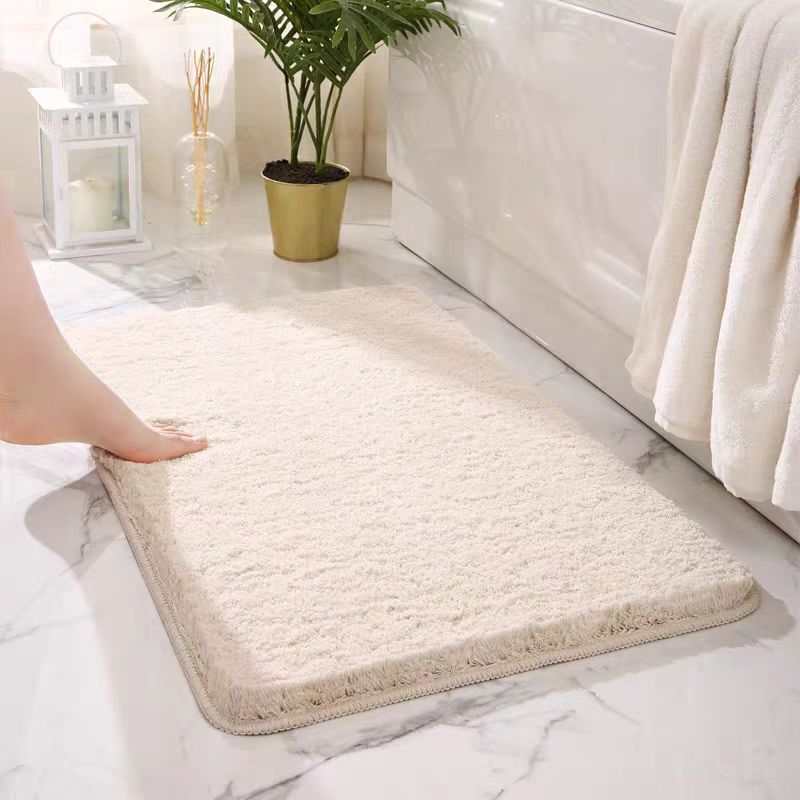 Absorbent Non-Slip Bathroom Mat
