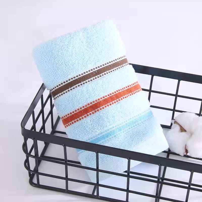 Absorbent towel