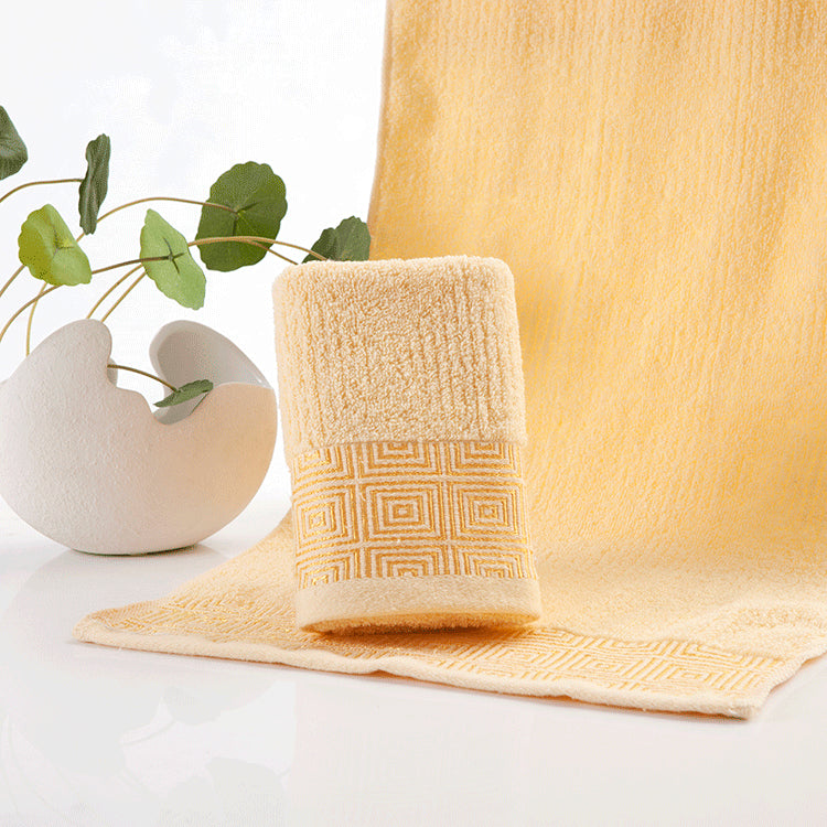 Absorbent towel