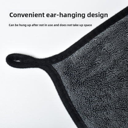 Absorbent towel with seamless water absorption