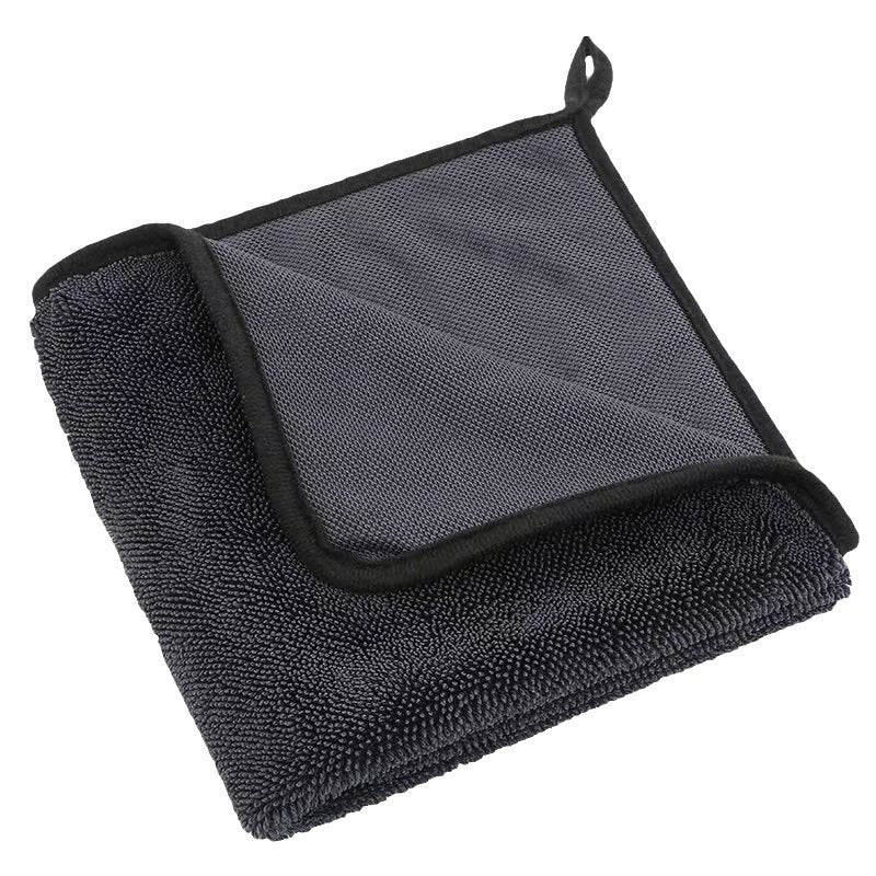 Absorbent towel with seamless water absorption