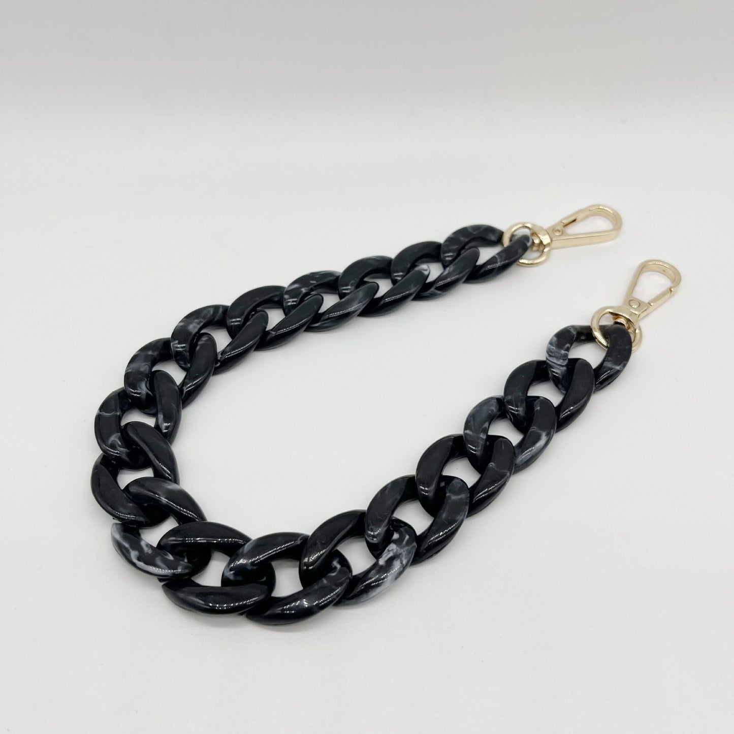 Acrylic chain phone strap