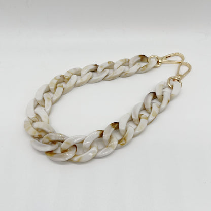 Acrylic chain phone strap