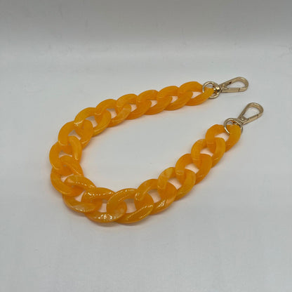 Acrylic chain phone strap