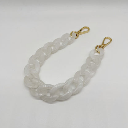 Acrylic chain phone strap