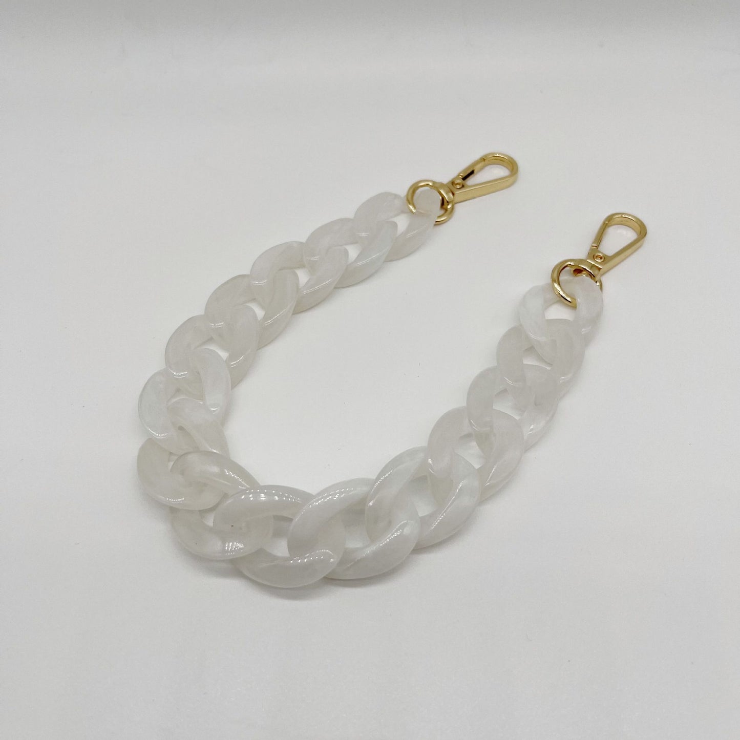 Acrylic chain phone strap