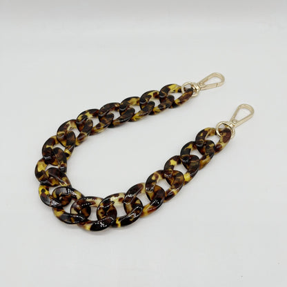 Acrylic chain phone strap
