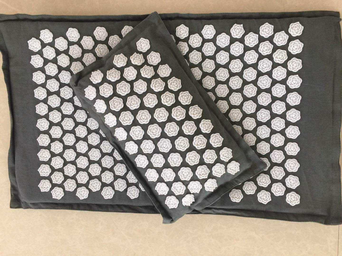 Acupressure Massage Mat Set with Pillow