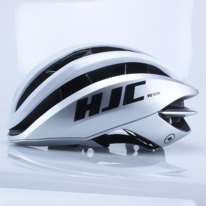 Adjustable Bicycle Helmet with Ventilation