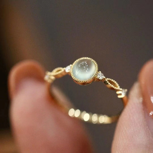 Adjustable Chalcedony Simulation Ring