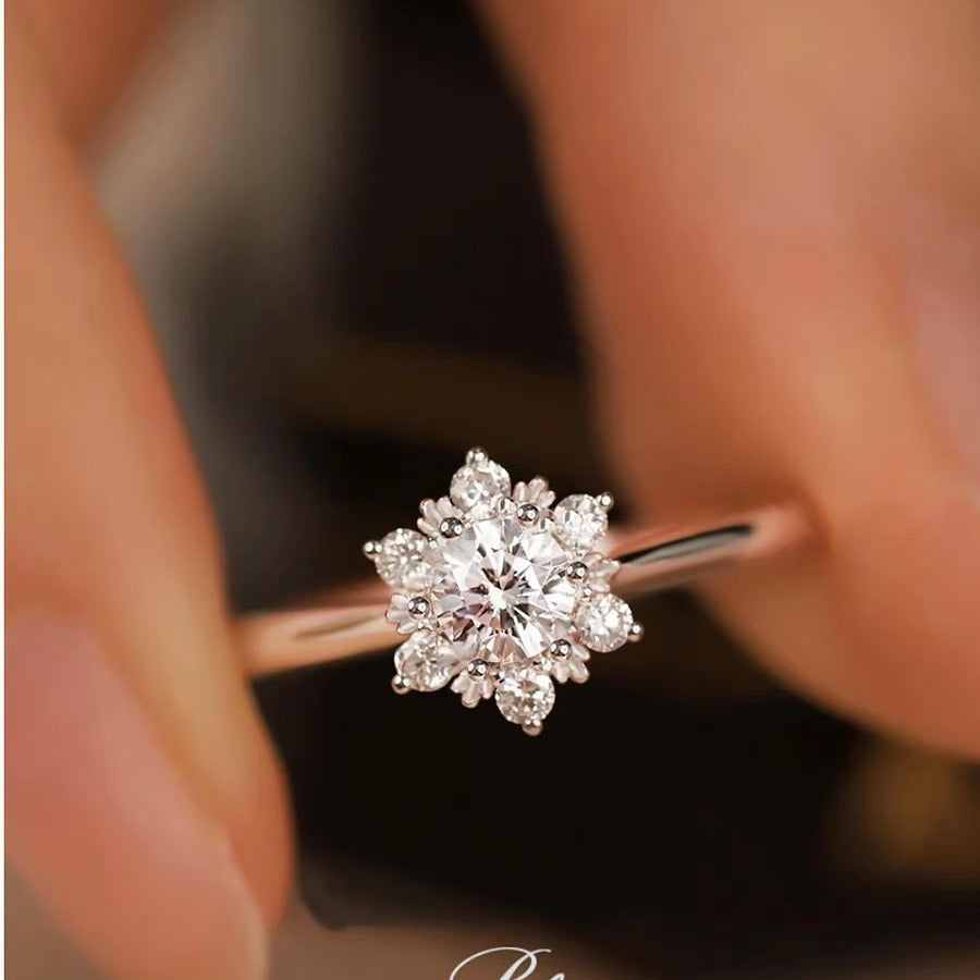 Adjustable Cubic Zirconia Ring Women Classic Six Claw Design