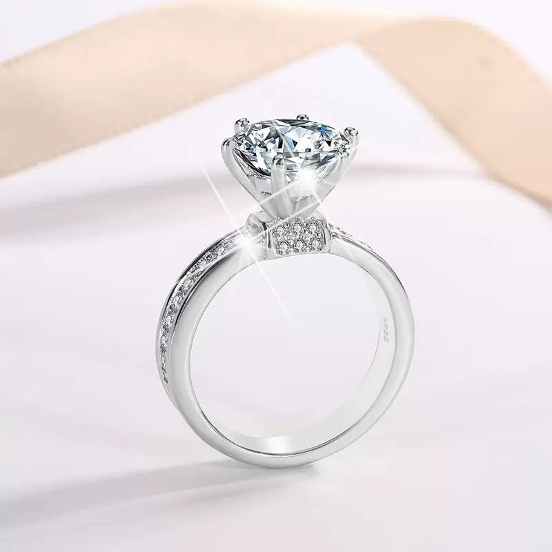 Adjustable Cubic Zirconia Ring Women Classic Six Claw Design