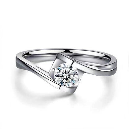 Adjustable diamond ring