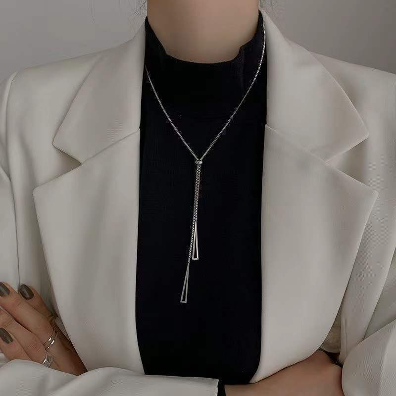 Adjustable Double Triangle Pendant Necklace