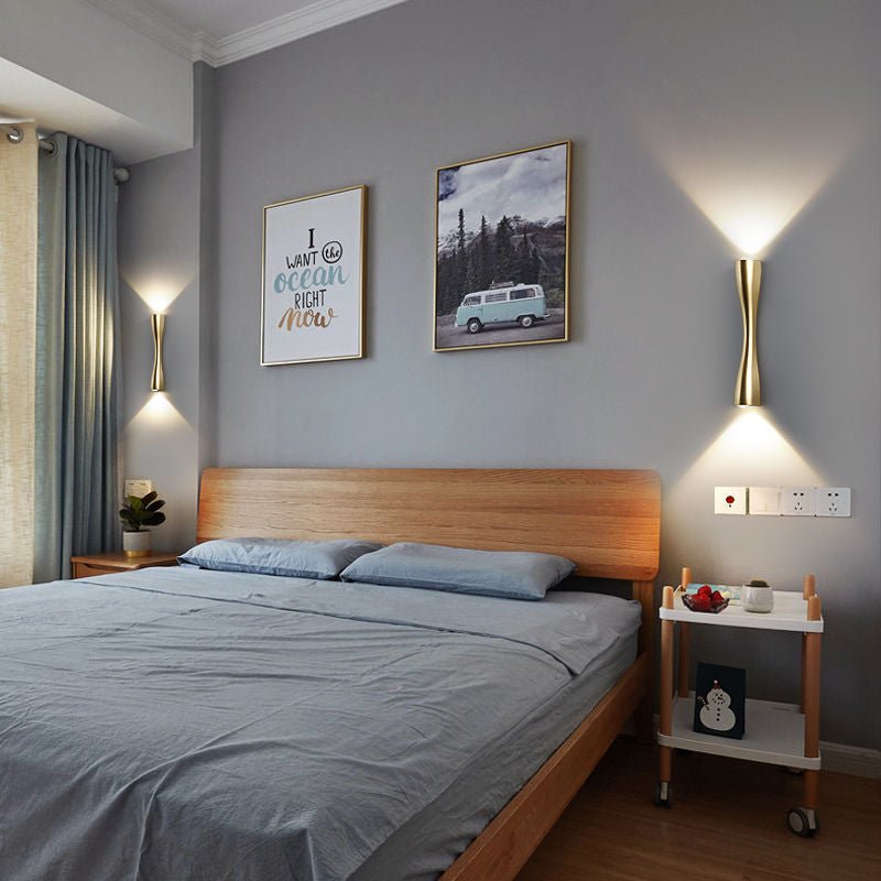 Adjustable Dual Head Wall Lamp