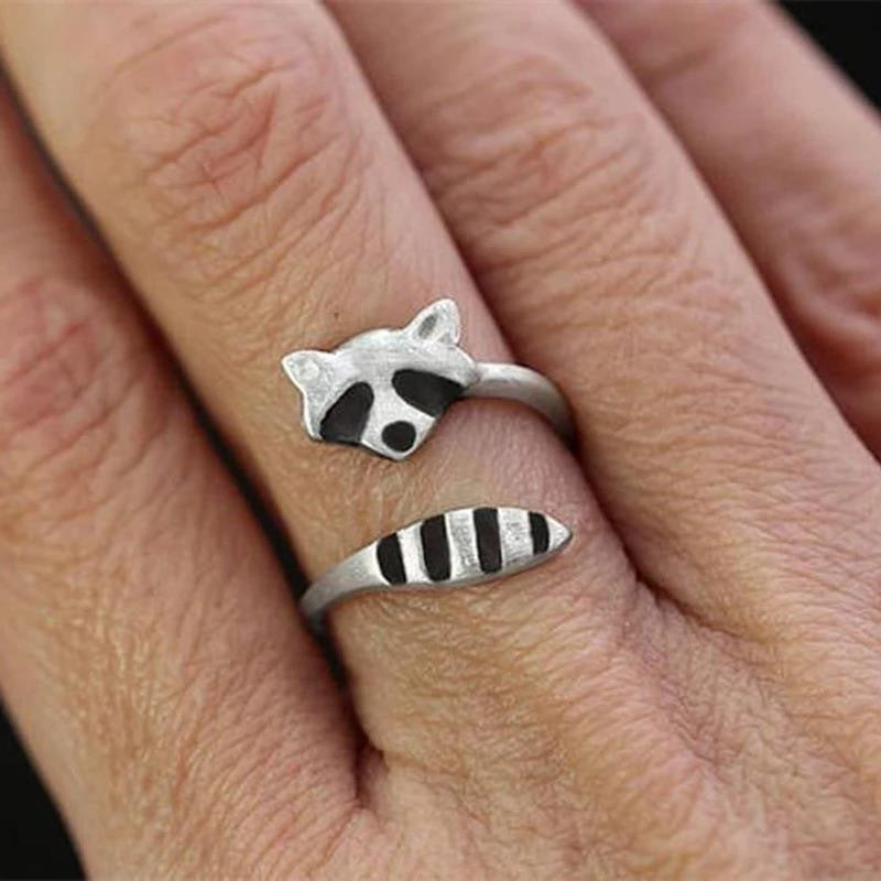 Adjustable Fox Tail Open Ring