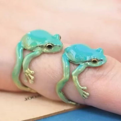 Adjustable Frog Design Fashion Ring