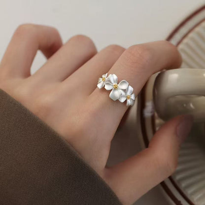 Adjustable Gardenia Open Ring