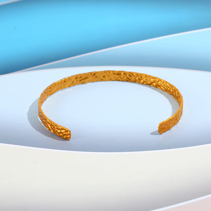 Adjustable Geometric C-Shape Bracelet