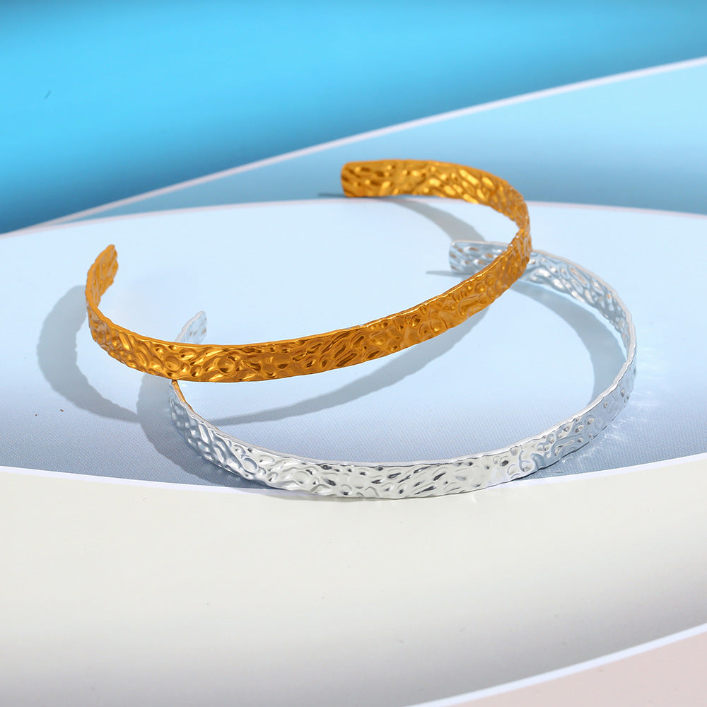 Adjustable Geometric C-Shape Bracelet
