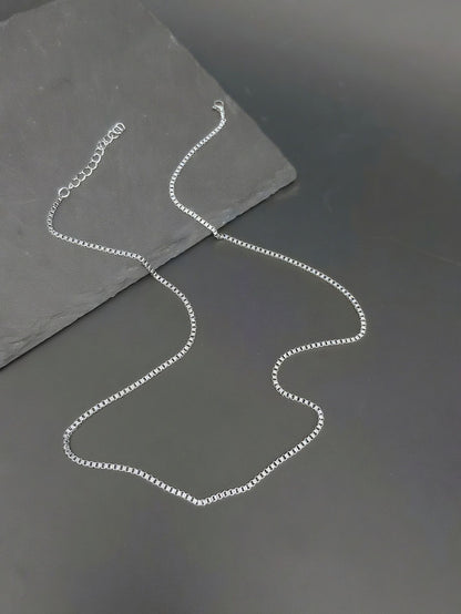 Adjustable Geometric Hammer Necklace
