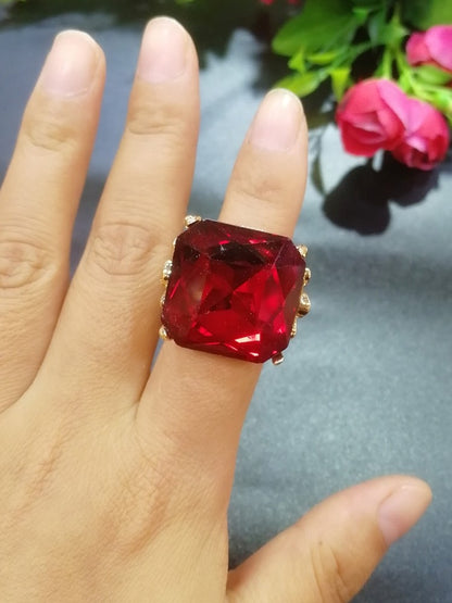 Adjustable Geometric Moissanite Ring