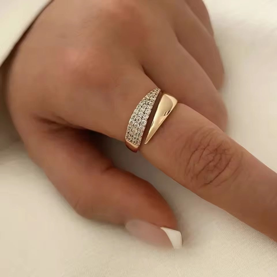 Adjustable Geometric Zircon Ring